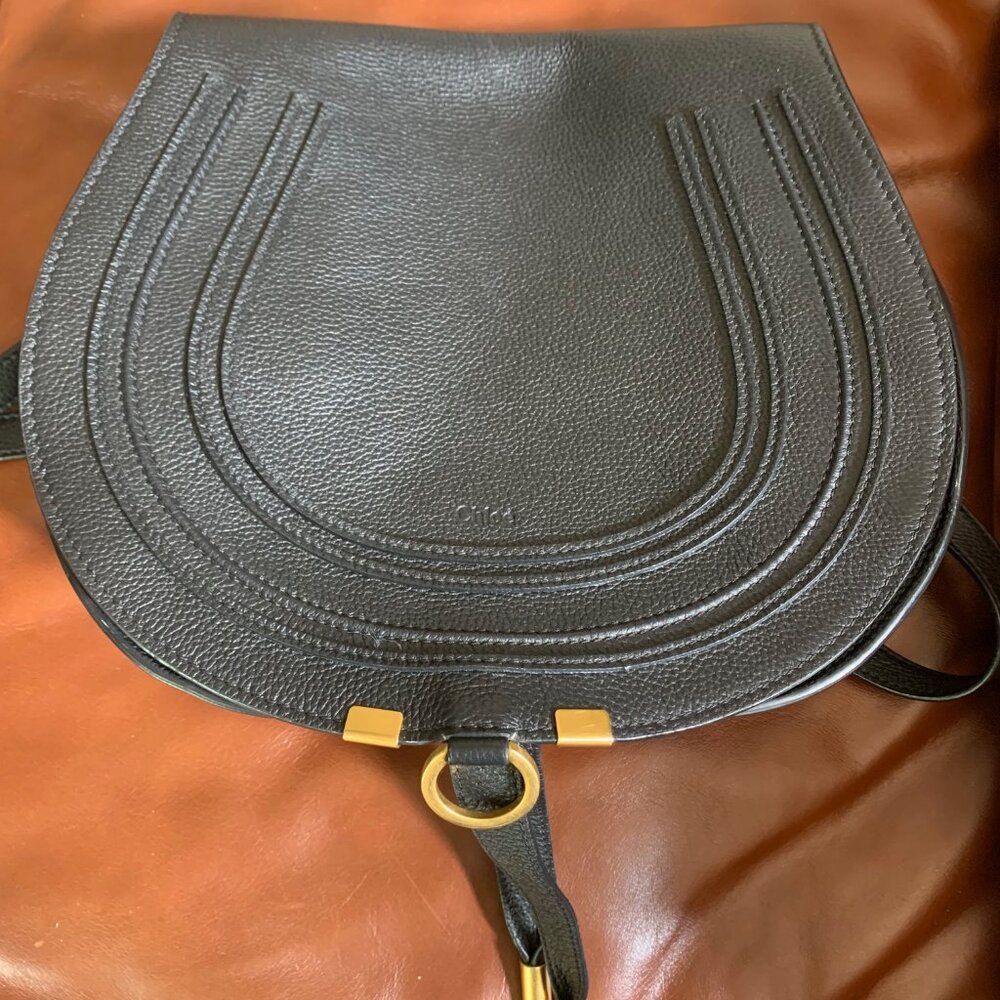 Chloé Medium Marcie Leather Crossbody Bag- BLACK/GOLD Hardware